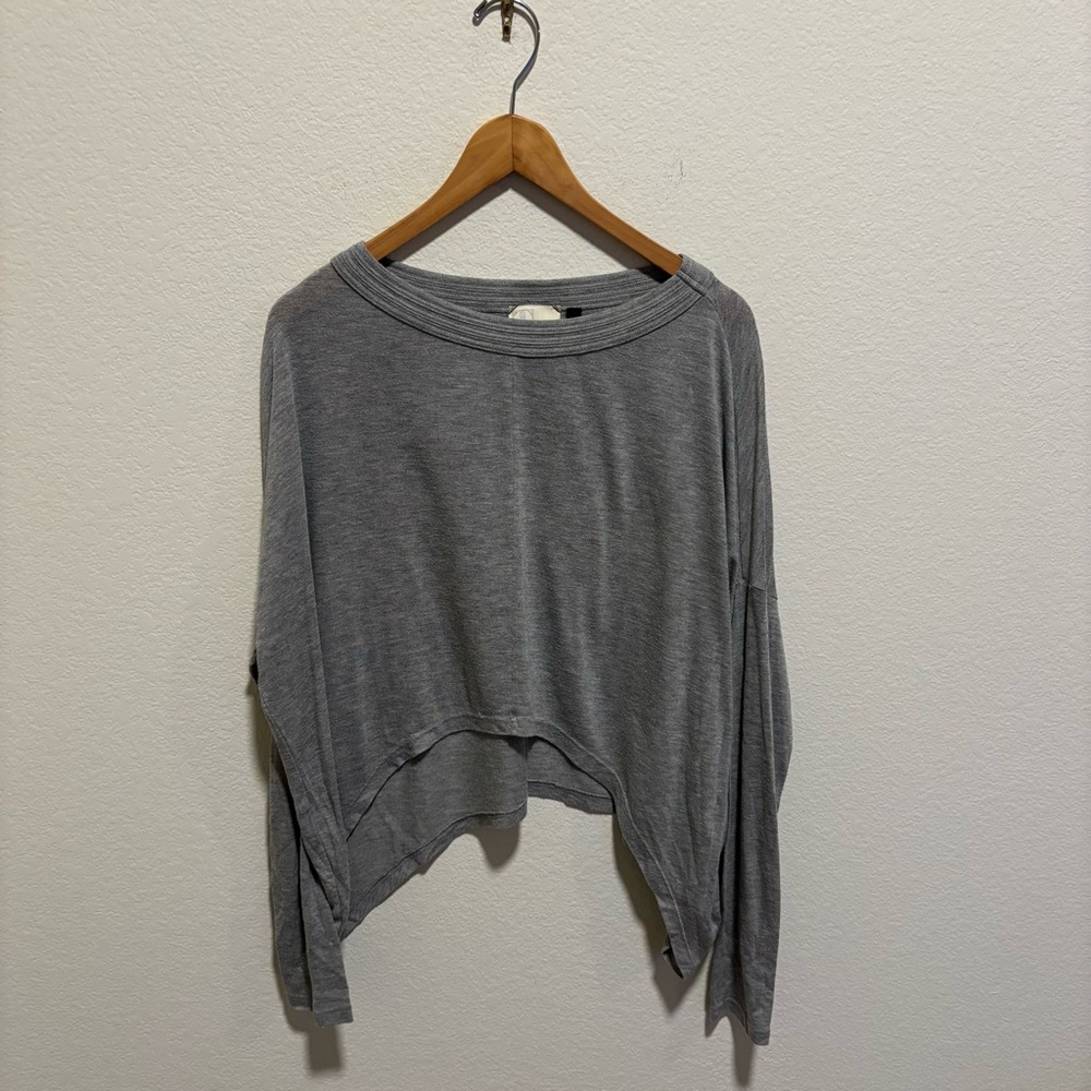 T tee Casual Gray Women's crop top long sleeve shirt